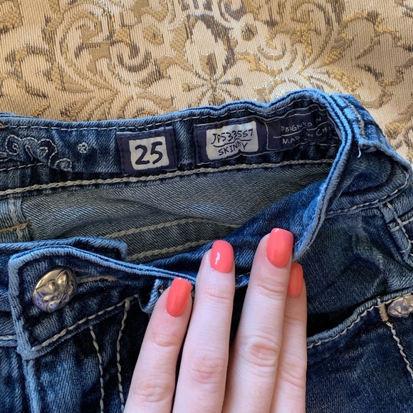 Miss Me Ripped Jeans - Picture 3 of 4